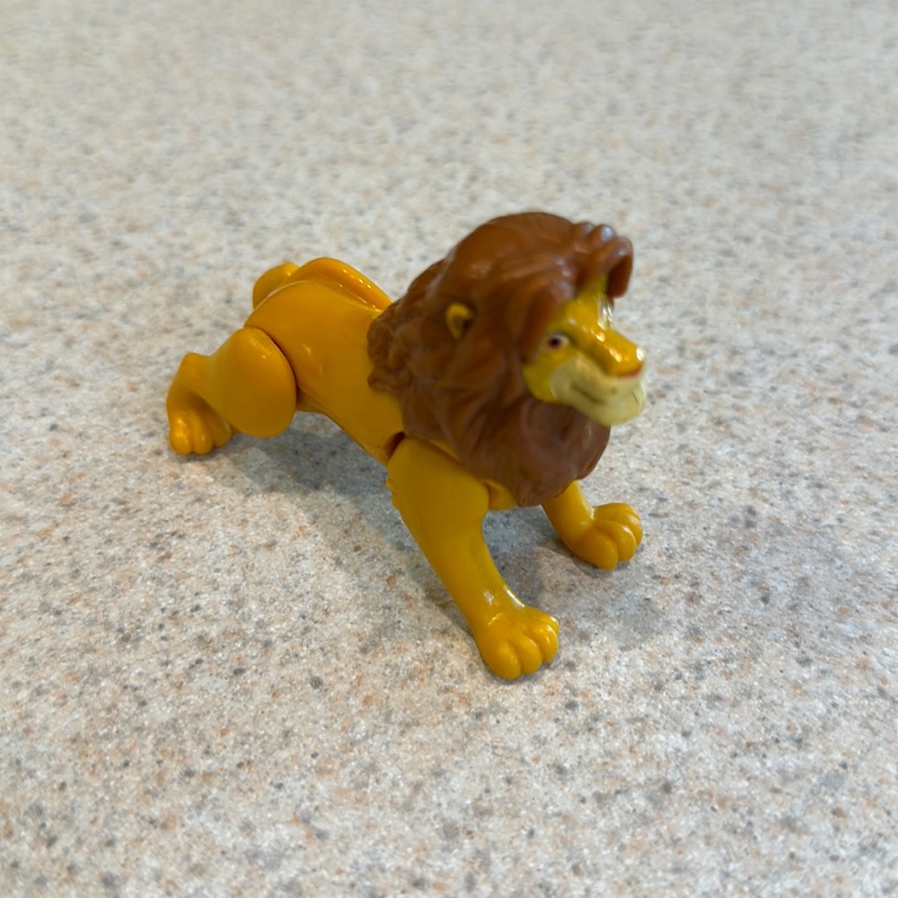 Disney The Loin King Simba figure 1994 vintage toy
